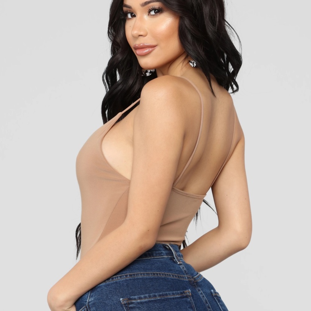 Sleek And Slay Bodysuit - Mocha